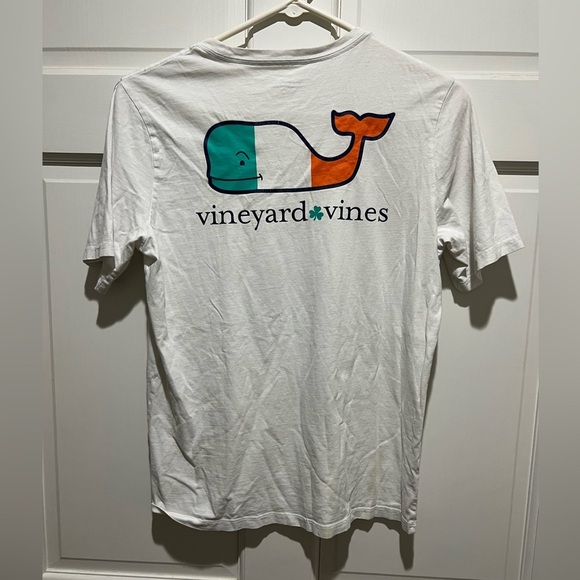 Vineyard Vines Irish Shamrock ☘️ 🇮🇪 Ireland Flag Boys Short Sleeve Tee Size L - Picture 5 of 5